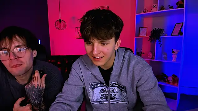 travis_wolf_ - Travis_wolf_'s free webcam