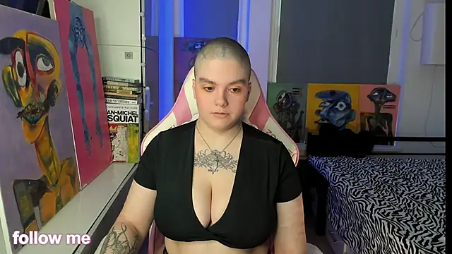 enigmastella - Enigmastella's free webcam