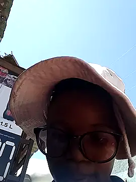 sexylionessxx27 - Sexylionessxx27's free webcam