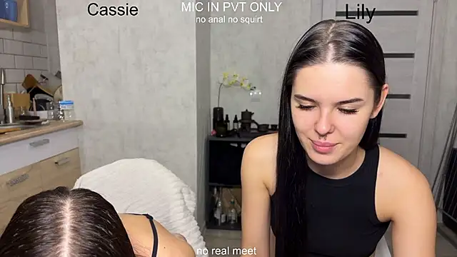 girls_secrets - Girls_secrets's free webcam