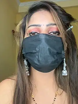 cuti-naina - CUTI-NAINA's free webcam