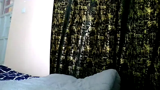 sweet_luella (F teen) - booty massage