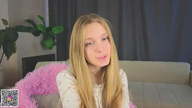 cindygreen - CindyGreen's free webcam