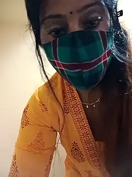 Webcam Model (Your-Sasha7)  is live.Free join now!