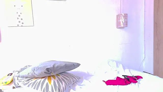 mia_c - Mia_C's free webcam