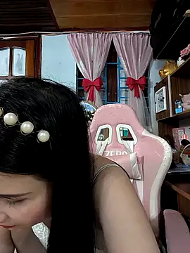 okleotina9 - Okleotina9's free webcam - UK Sex Cams