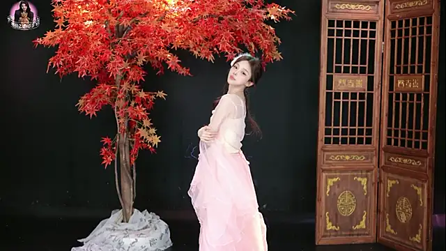 shiny-girl7788 - Shiny-girl7788's free webcam