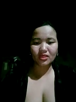 -liuen- - -Liuen-'s free webcam