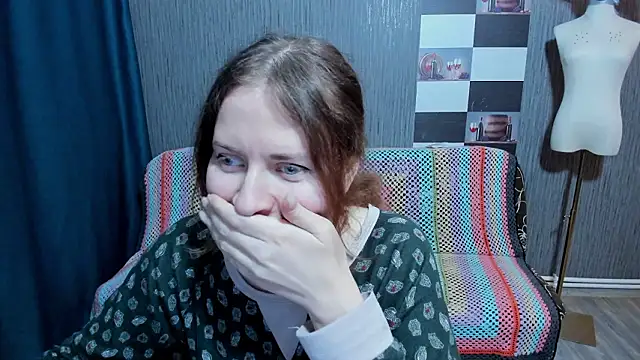 pa1e_pr1ncess - Pa1e_pr1ncess's free webcam