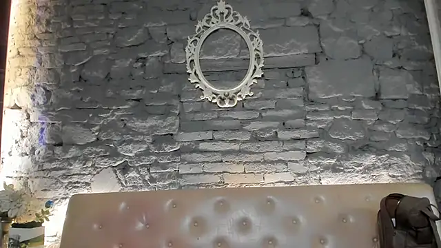 shygurl18 - Shygurl18's free webcam