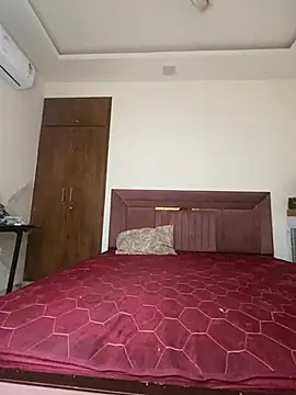 Webcam Model (ishu_girls)  is live.Free join now!