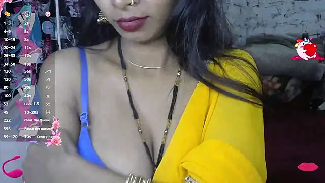 Sexy_Heena69