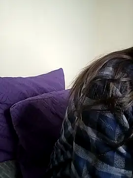 Webcam Model (Aelita_bb)  is live.Free join now!