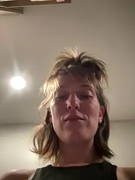 mrssizzle (F young) - Go for a bike ride