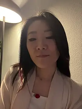 AikoYamada webcam