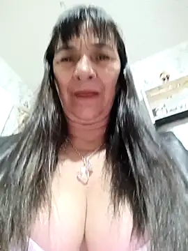 Webcam Model (biancchi)  is live.Free join now!