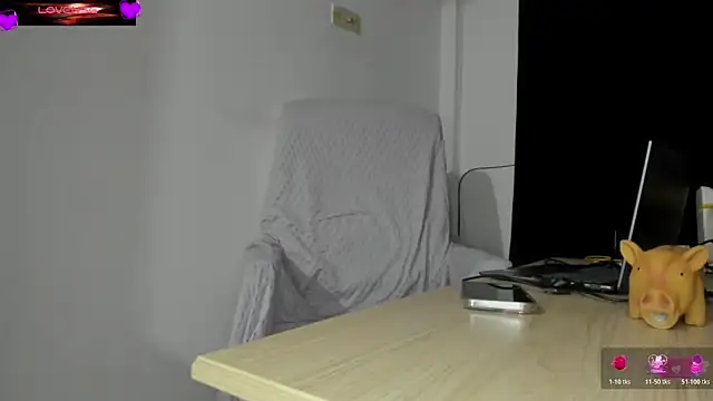 VioletParkker webcam