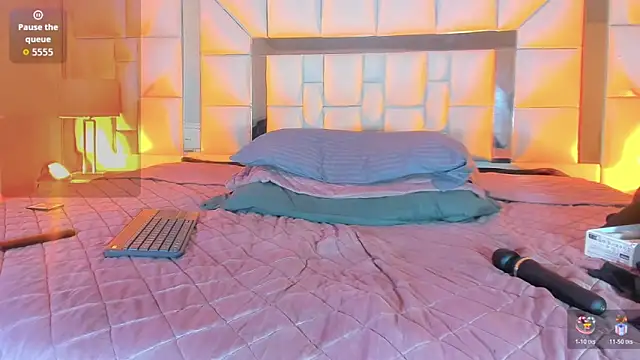 Sebastian_Smith__ webcam