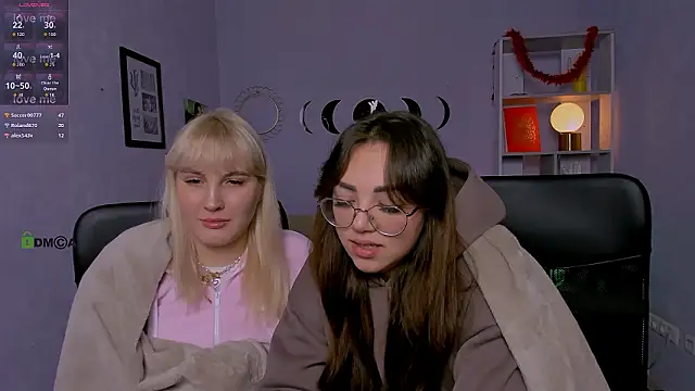 kiki_swan webcam