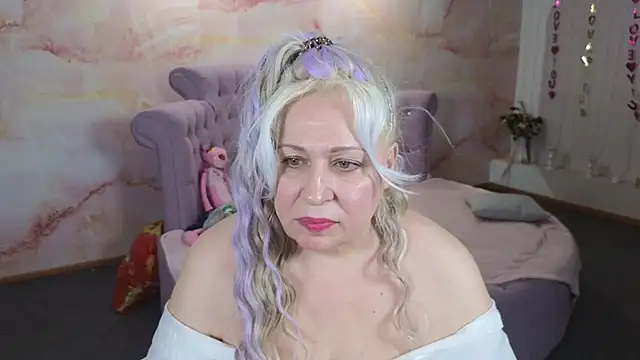 Penelope_Pinky webcam