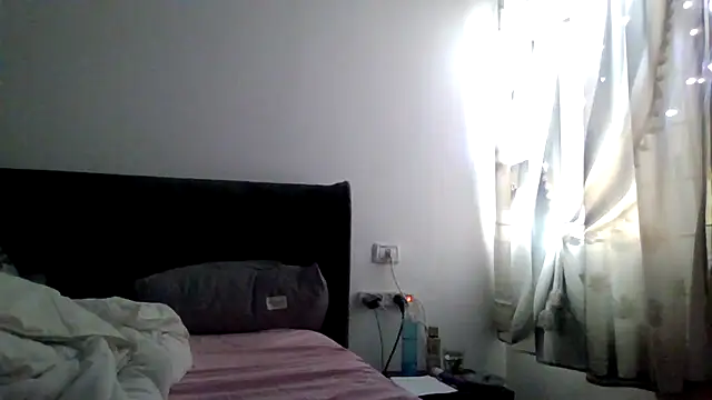 maayanlevi2 webcam