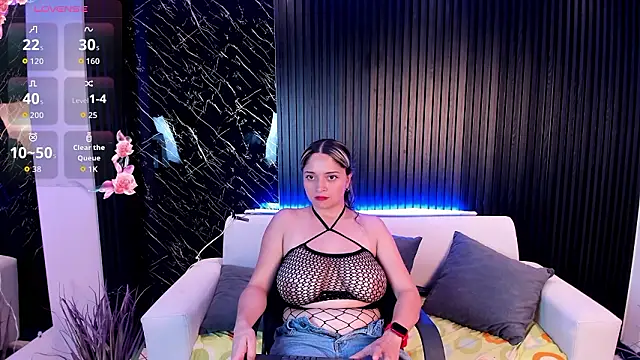 TiffanyHoustton webcam