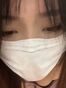 carrie-11 (F young) - 厕所小便