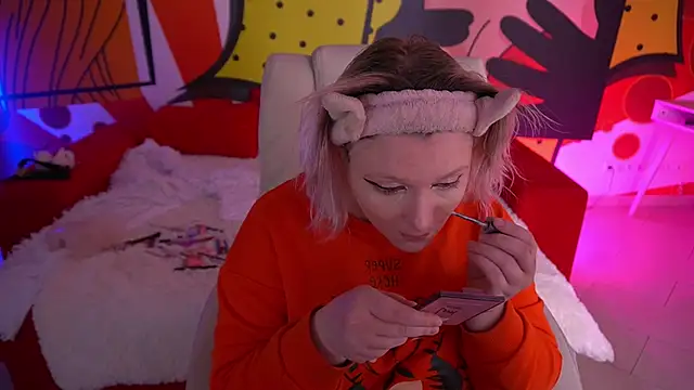 cooltatis - CoolTatis's free webcam