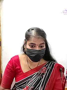 Webcam Model (tamil_Sigappu_Roja)  is live.Free join now!