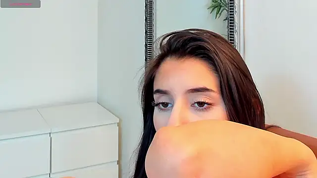 bad_dora - Bad_dora's free webcam