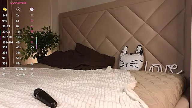 OdetteHarwick webcam