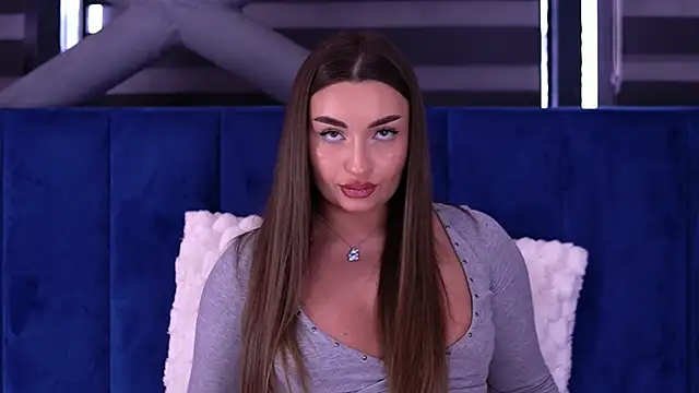 millaserene - MillaSerene's free webcam