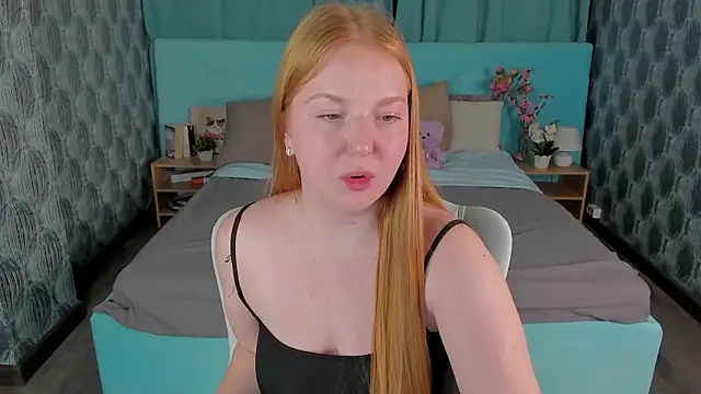 jinny_ginger - Jinny_Ginger's free webcam