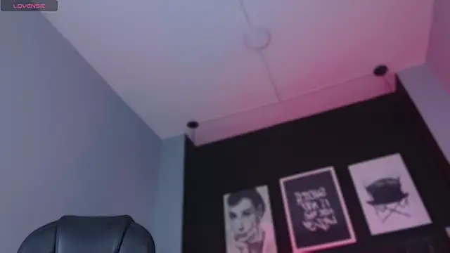 kitty_collins_ - Kitty_collins_'s free webcam - UK Sex Cams