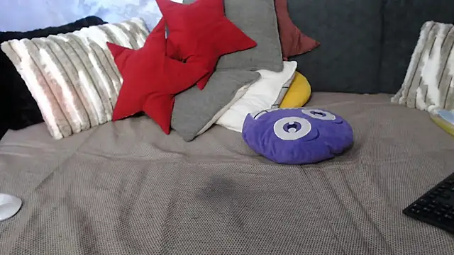 nycollesweet37 - NycolleSweet37's free webcam