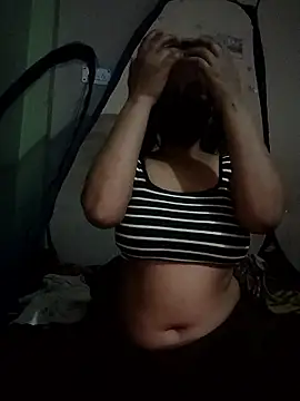 Webcam Model (Yamini-X)  is live.Free join now!