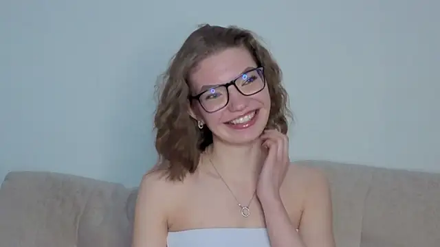 jeanenewoltz - JeaneneWoltz's free webcam