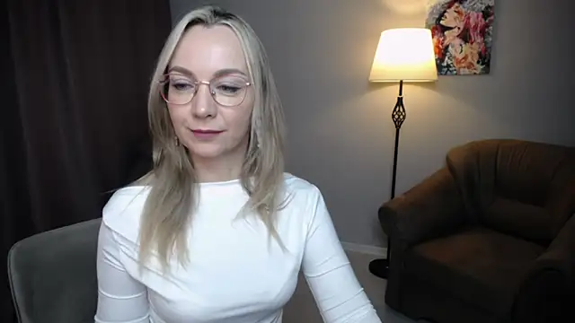 ava_elior - Ava_Elior's free webcam