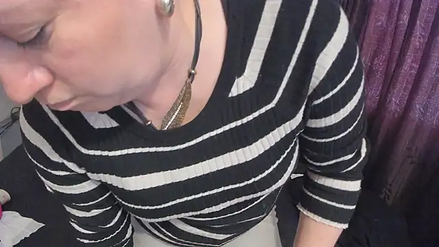 monycassius - MonyCassius's free webcam