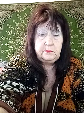 crystallime6411 - CrystalLime6411's free webcam - UK Sex Cams