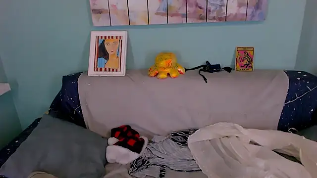 everlyrays - EverlyRays's free webcam - UK Sex Cams