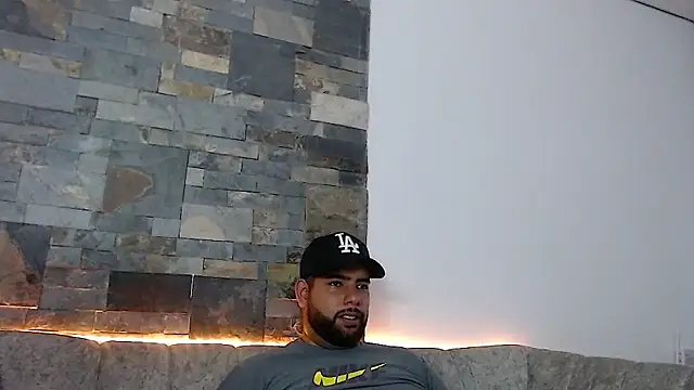 passionate_love22 - Passionate_love22's free webcam - UK Sex Cams