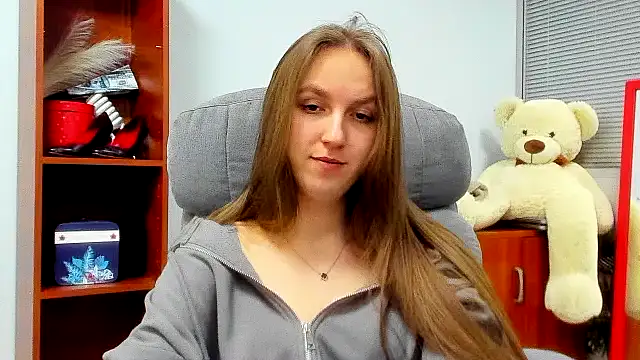 nessi-morris - Nessi-Morris's free webcam - UK Sex Cams