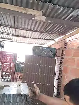 hoteder (M young) - naked baby