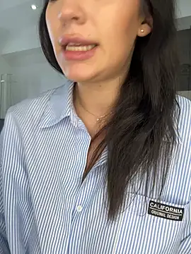 clarapasssion - ClaraPasssion's free webcam - UK Sex Cams