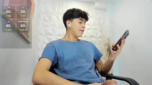 sam_daves - Sam_Daves's free webcam - UK Sex Cams