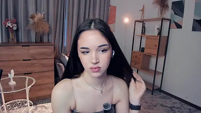 avantgardalone - AvantgardAlone's free webcam