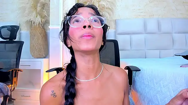 scarletevanss_ - ScarletEvanss_'s free webcam