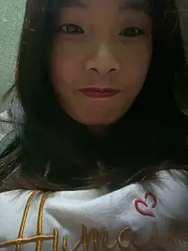 helen-xx - Helen-xx's free webcam