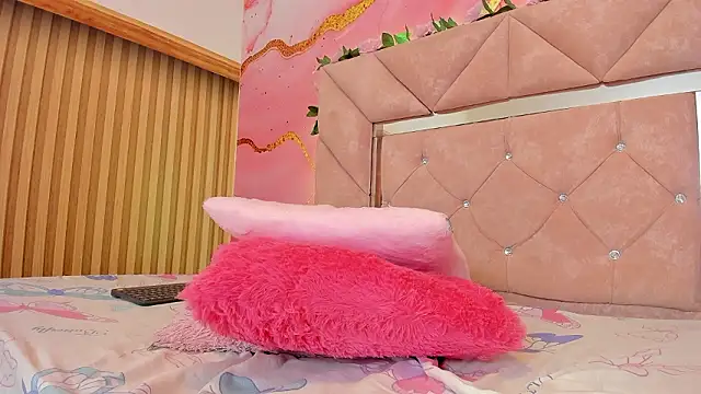 sweet__luna__ - Sweet__luna__'s free webcam